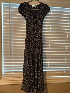 Navy Floral Maxi Dress with Puff Sleeves